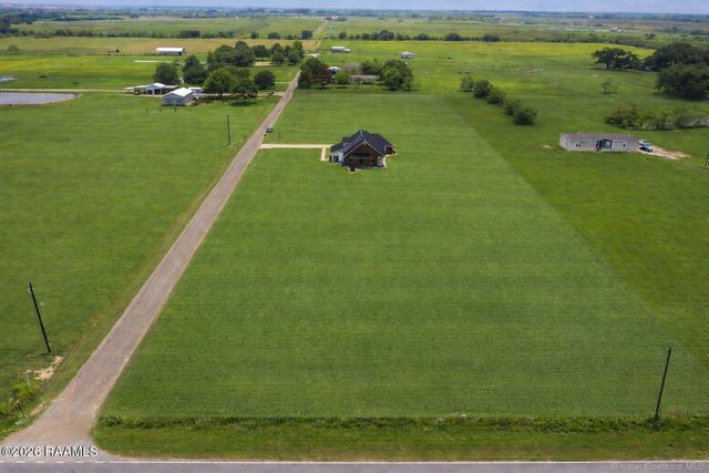 21259 Highway 101, Iowa, LA 70647