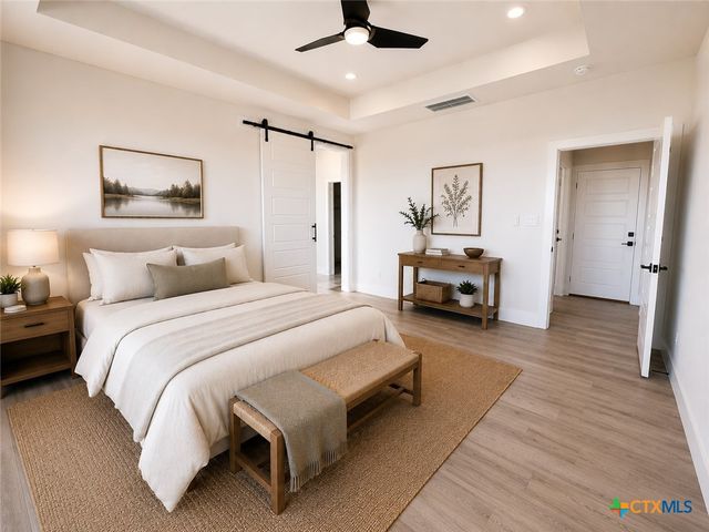 197 Lakeview Circle, La Vernia, TX 78121