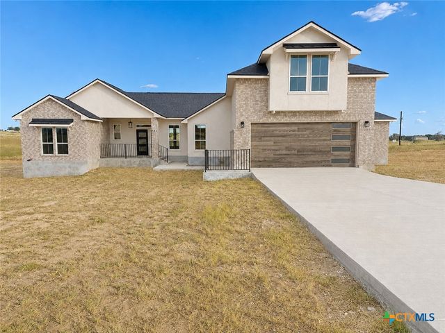 197 Lakeview Circle, La Vernia, TX 78121