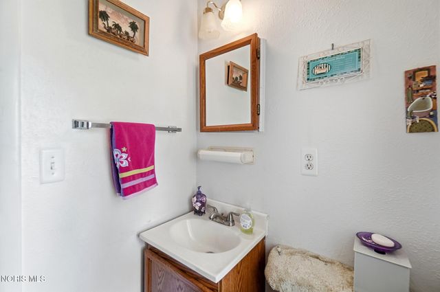 3840 Inverness Avenue, Toledo, OH 43607