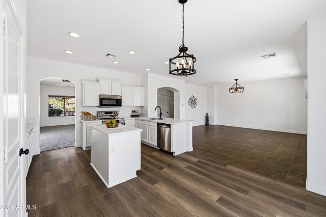 18613 N MILLER Way, Maricopa, AZ 85139