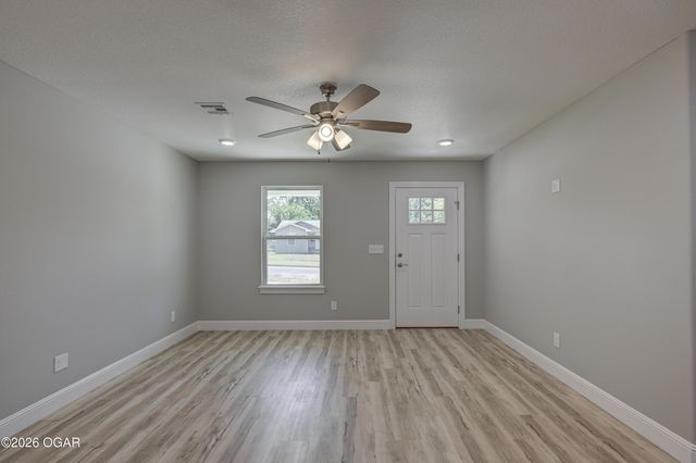 421 Wolfe Drive, Duenweg, MO 64841