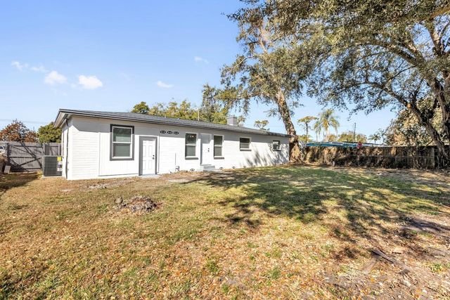 821 PINEDALE AVENUE, Orlando, FL 32808