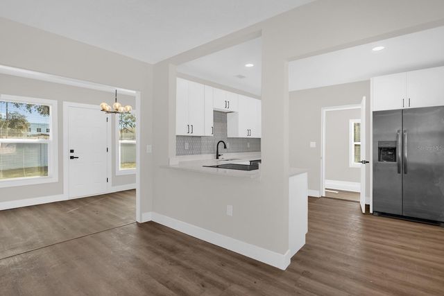 821 PINEDALE AVENUE, Orlando, FL 32808