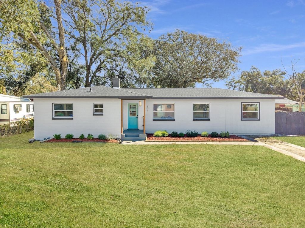 821 PINEDALE AVENUE, Orlando, FL 32808