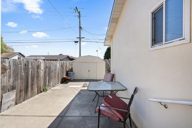582 E Alvin Drive, Salinas, CA 93906