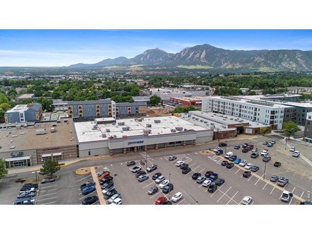 3035 Oneal Pkwy V-37, Boulder, CO 80301