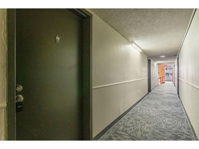 3035 Oneal Pkwy V-37, Boulder, CO 80301