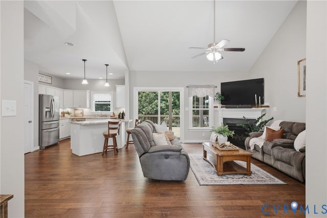 153 Beagle Run Dr, Bumpass, VA 23024