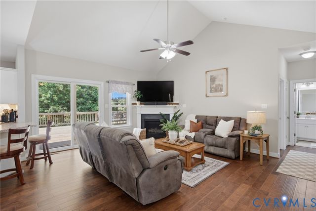 153 Beagle Run Dr, Bumpass, VA 23024