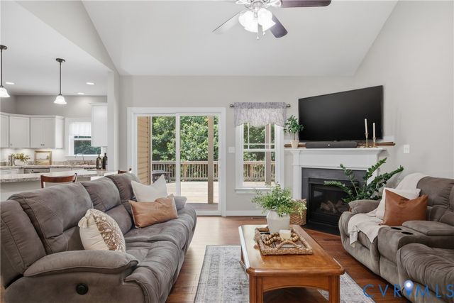 153 Beagle Run Dr, Bumpass, VA 23024