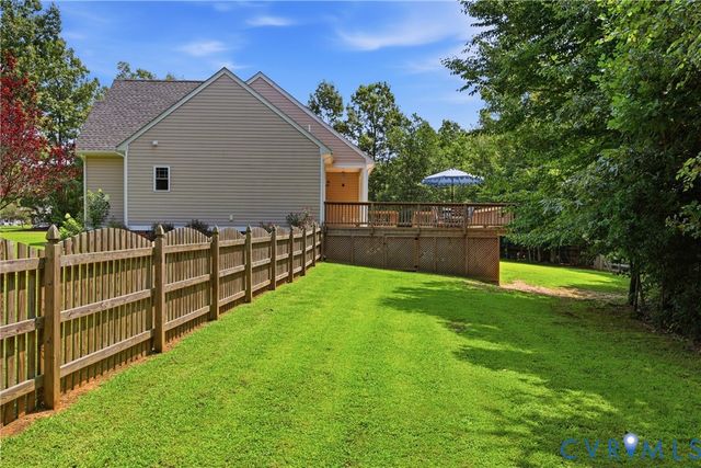 153 Beagle Run Dr, Bumpass, VA 23024