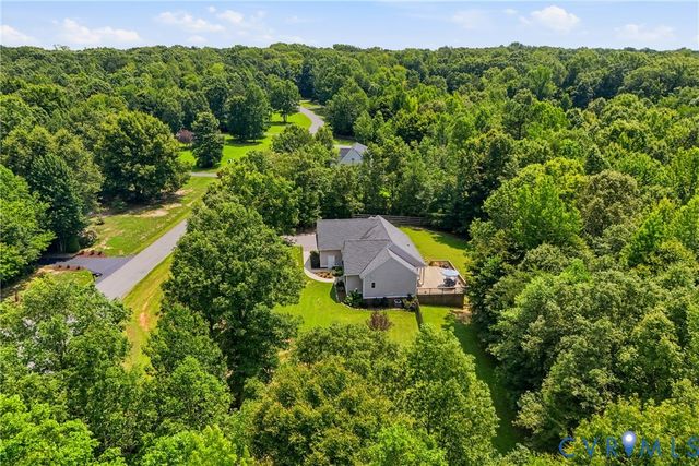 153 Beagle Run Dr, Bumpass, VA 23024
