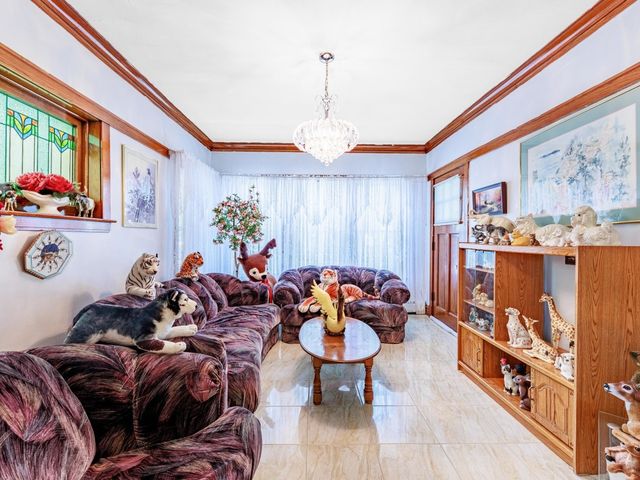 2500 Lombard Avenue, Berwyn, IL 60402