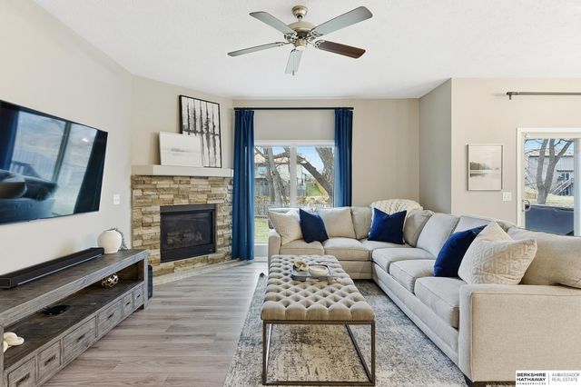 7414 N 140th Avenue, Omaha, NE 68142