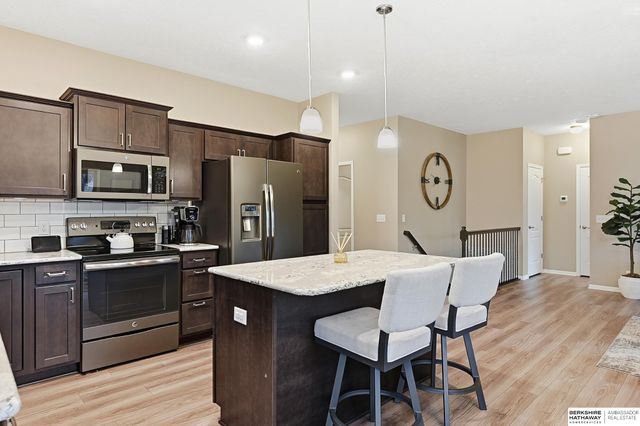 7414 N 140th Avenue, Omaha, NE 68142