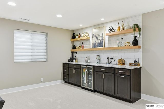 7414 N 140th Avenue, Omaha, NE 68142