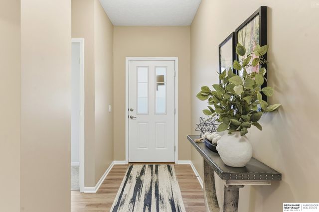 7414 N 140th Avenue, Omaha, NE 68142