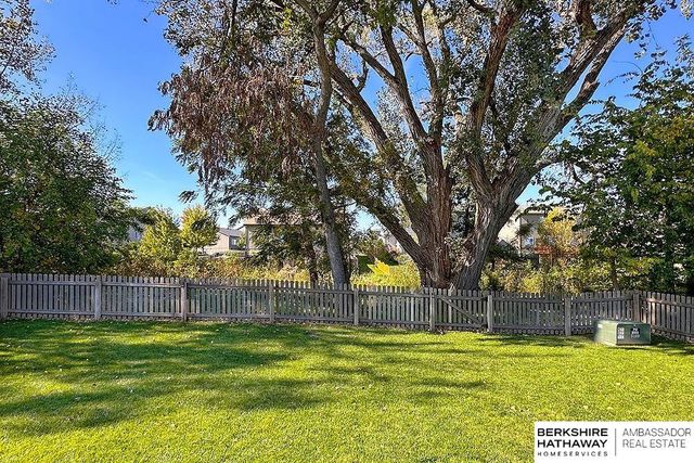 7414 N 140th Avenue, Omaha, NE 68142