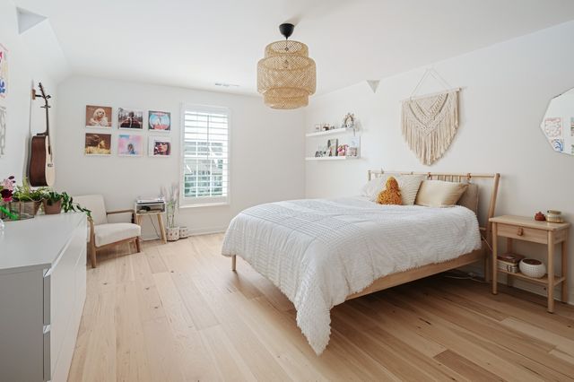 7546 Delancey Dr, College Grove, TN 37046