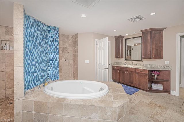 2274 SE 27th ST, Cape Coral, FL 33904