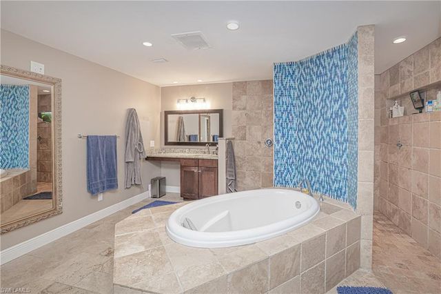 2274 SE 27th ST, Cape Coral, FL 33904