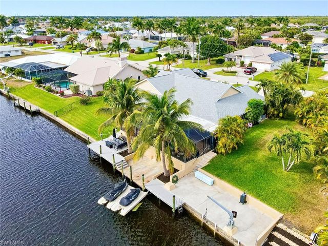 2274 SE 27th ST, Cape Coral, FL 33904