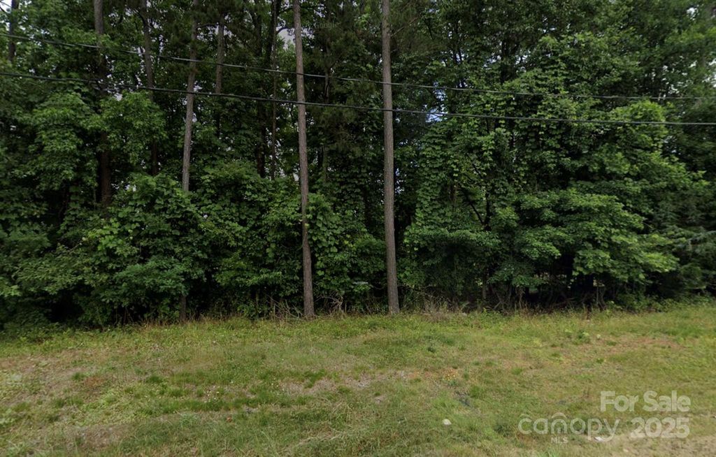 16542 Thompson Road, Charlotte, NC 28227