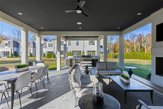 199 Lattingtown Road, Locust Valley, NY 11560