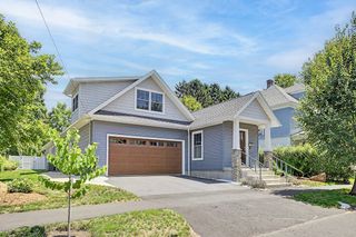 29 Woodbine Ave, Northampton, MA 01060