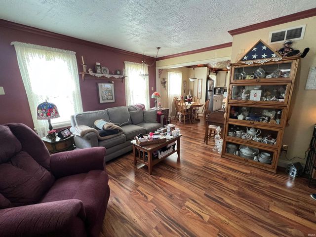 1929 S MARKET Street, Kokomo, IN 46902