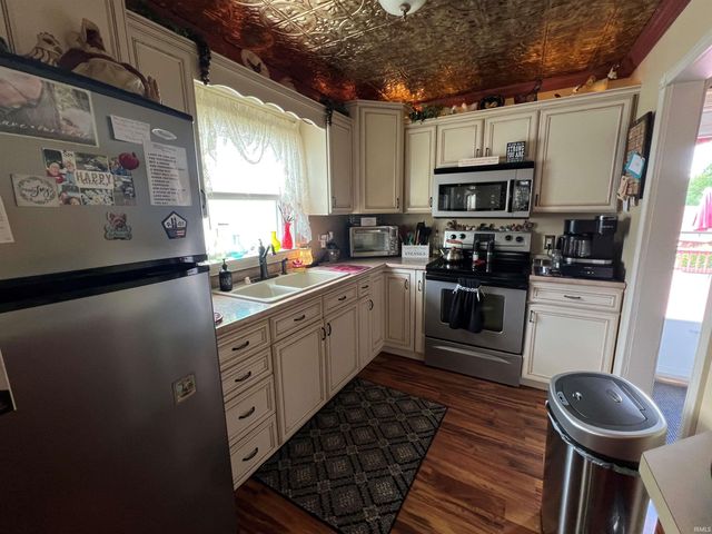 1929 S MARKET Street, Kokomo, IN 46902