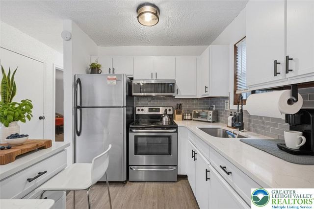 4758 Brentwood Drive, Tobyhanna Twp, PA 18466