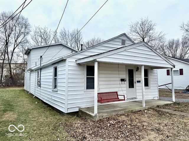 2202 S Penn Street, Muncie, IN 47302