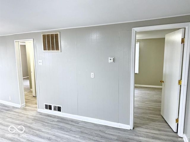 2202 S Penn Street, Muncie, IN 47302