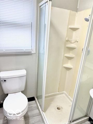 2202 S Penn Street, Muncie, IN 47302