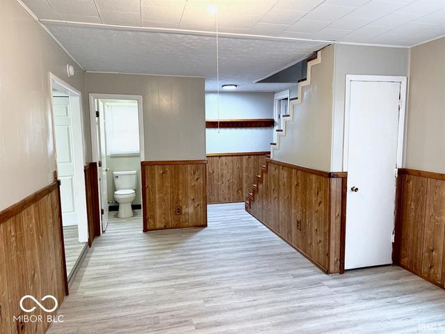 2202 S Penn Street, Muncie, IN 47302