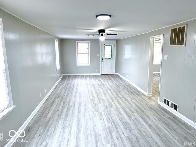 2202 S Penn Street, Muncie, IN 47302