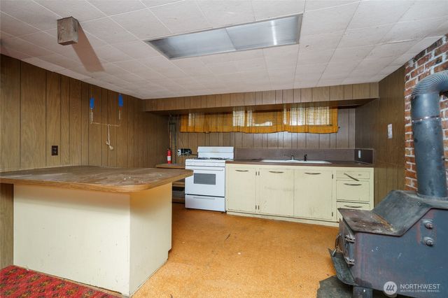 1811 9th, Anacortes, WA 98221