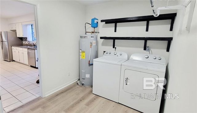 573 Ridgewood Drive, Daphne, AL 36526