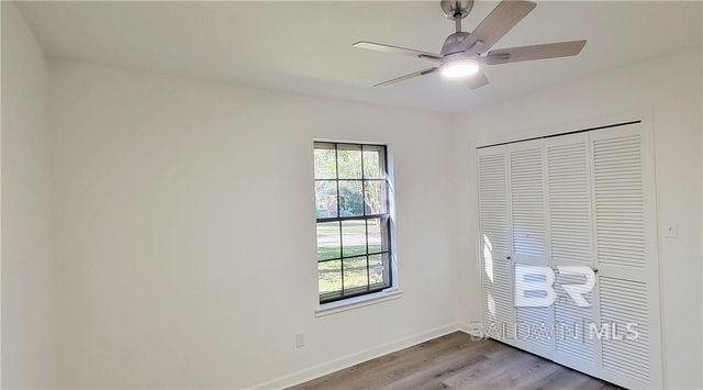 573 Ridgewood Drive, Daphne, AL 36526