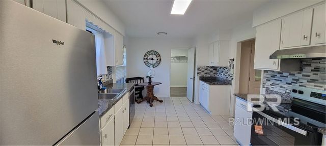 573 Ridgewood Drive, Daphne, AL 36526