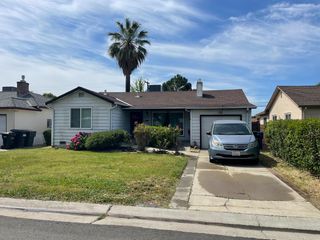 2008 Joan Way, Sacramento, CA 95825