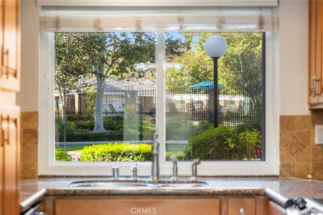 21155 Via Canon 8, Yorba Linda, CA 92887