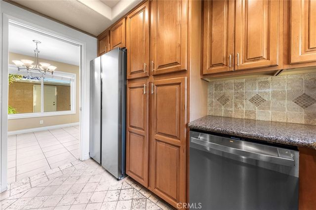 21155 Via Canon 8, Yorba Linda, CA 92887