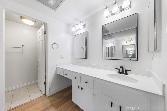 21155 Via Canon 8, Yorba Linda, CA 92887