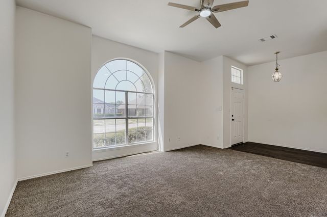 604 Andersonville Lane, Wylie, TX 75098