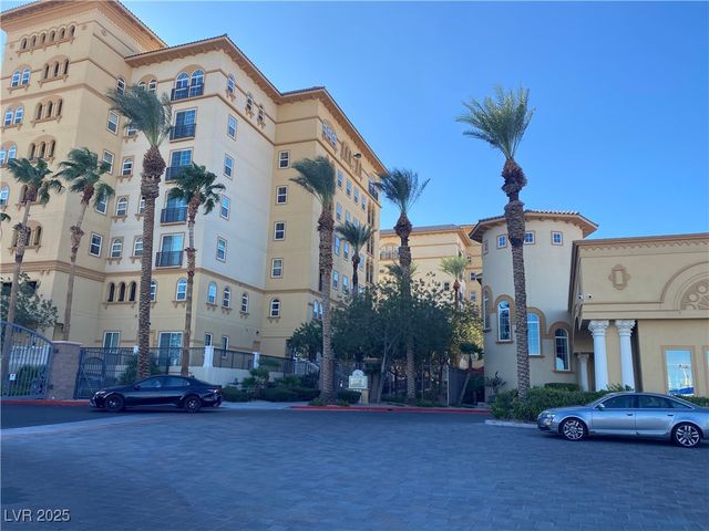 2405 West Serene Avenue 827, Las Vegas, NV 89123