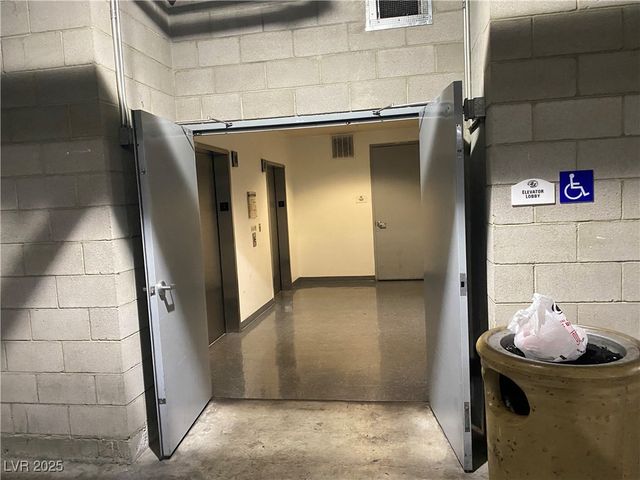 2405 West Serene Avenue 827, Las Vegas, NV 89123