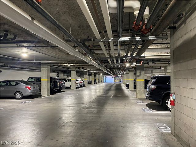 2405 West Serene Avenue 827, Las Vegas, NV 89123